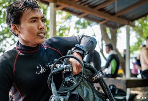 Contact us : Abyss dive center Bali