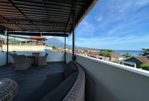 Rooftop Amed Bali